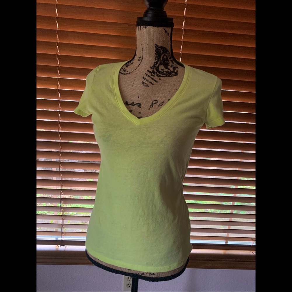 Nollie short sleeve yellow T-shirt